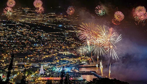 Fogo de artifício na Passagem do Ano na Madeira