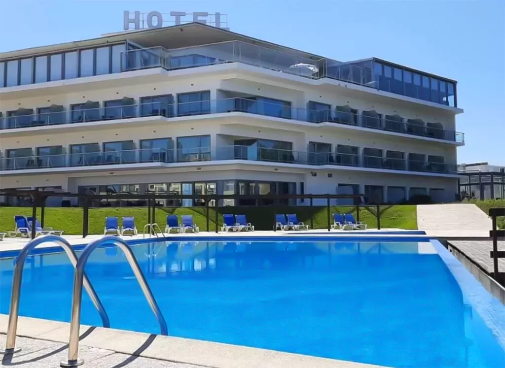 piscina do Hotel Miramar Sul