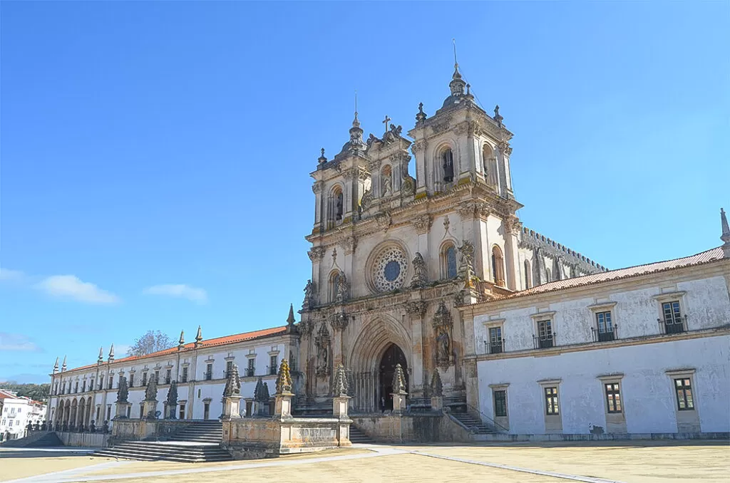 Visitar Alcobaça - Mosteiro de Alcobaça